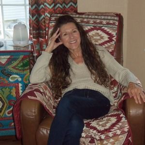 Meet your Posher, Janice